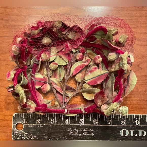 Vintage 1950's Berries & Leaves Ladies Hat - Picture 9 of 9